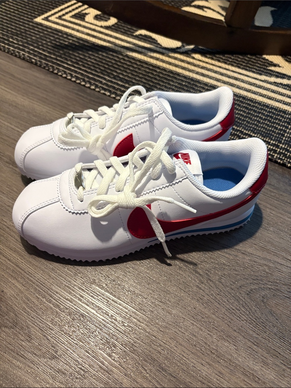 NWOT Nike Cortez White Sneakers with Red Swoosh - Size Youth 4